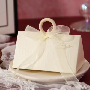 Cream triangle box