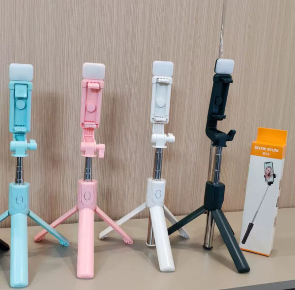 Mini selfie tripod with light (70cm long)
