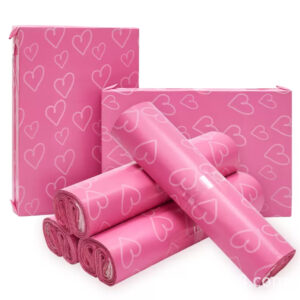 Pink heart mailer bag