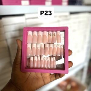 P23 (24 Press on on nail tips & installation kit)