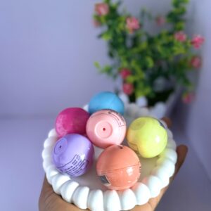 Moisturizing lip balm